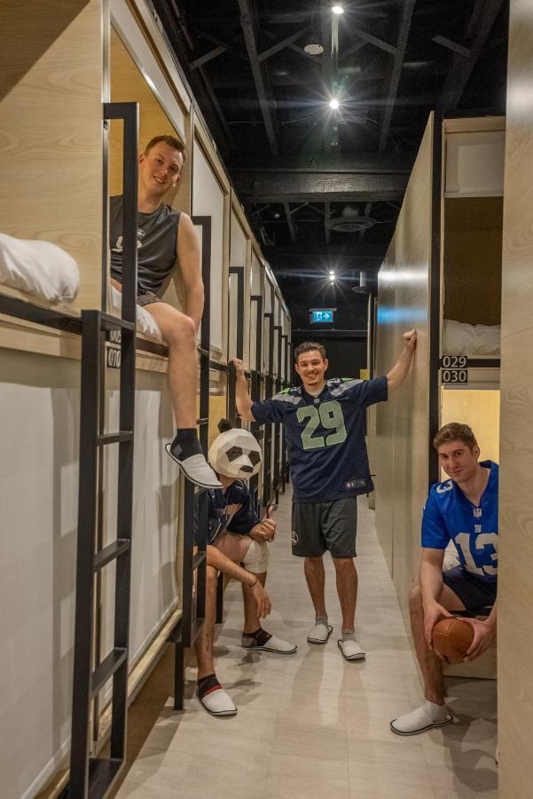 Panda Pod Hotel Ричмонд Экстерьер фото